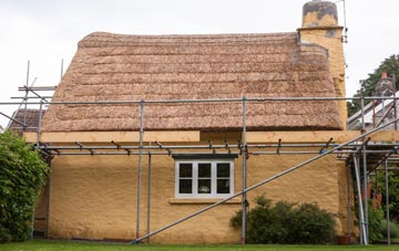 Apsley End thatch roofing costs