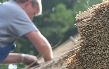 professional Apsley End thatchers